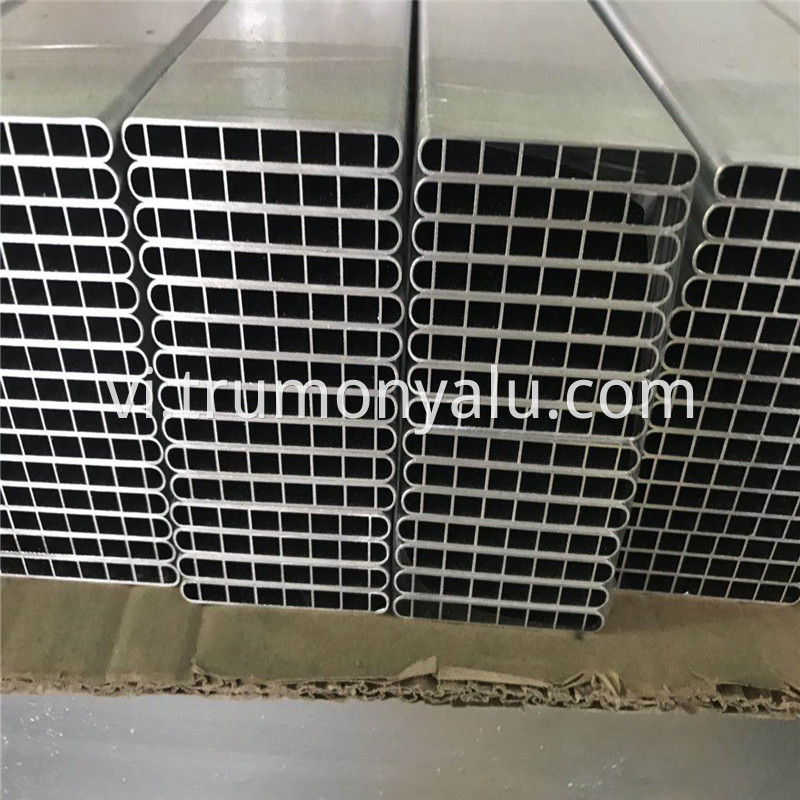 Aluminum Channel Tube0077